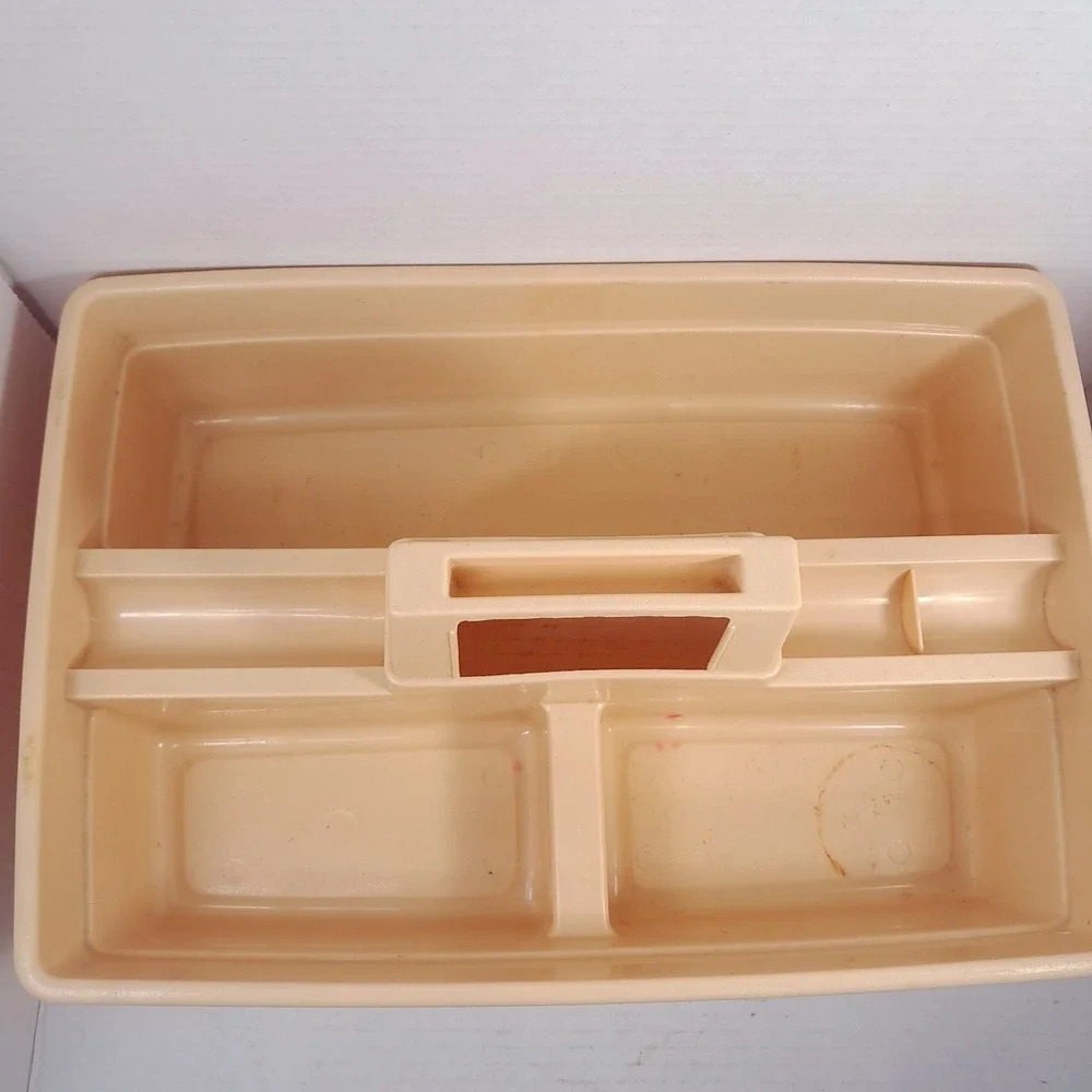Vintage Rubbermaid 3154 Divided Storage Roughneck Carry Caddy toolbox USA almond